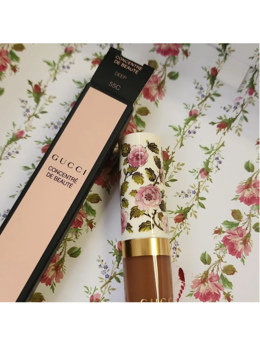 Gucci Concentre de Beute Multi-use Longwear Concealer in shade 55C #concealer #l